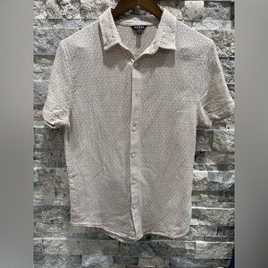 Guess‎ Men's Light Tan Patterned Button Down Shirt size M excellent condition